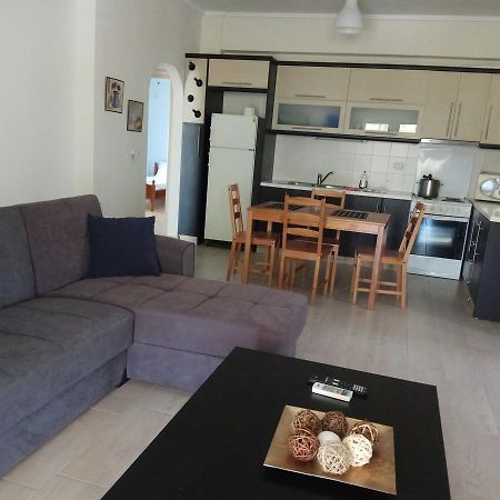 Achilles Apartments Saranda Kültér fotó