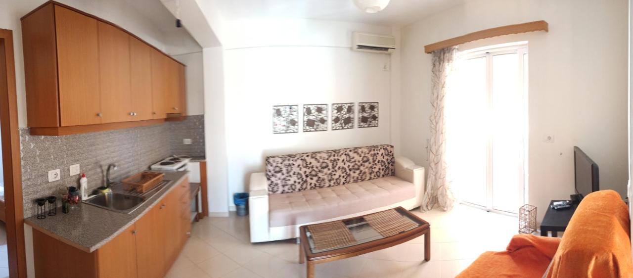 Achilles Apartments Saranda Kültér fotó