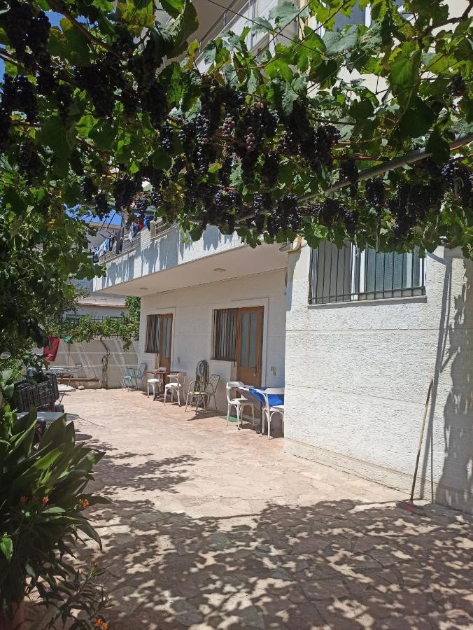 Achilles Apartments Saranda Kültér fotó