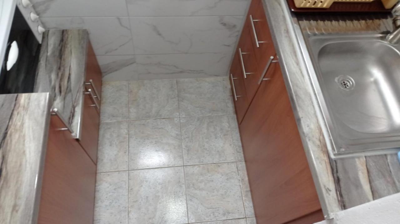 Achilles Apartments Saranda Kültér fotó