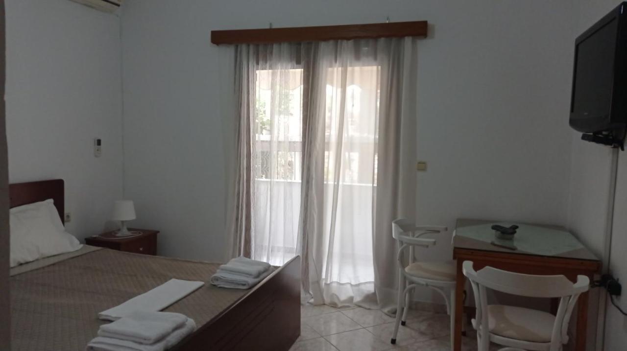 Achilles Apartments Saranda Kültér fotó