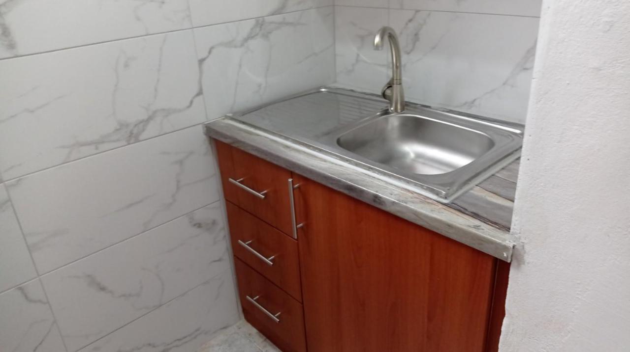 Achilles Apartments Saranda Kültér fotó