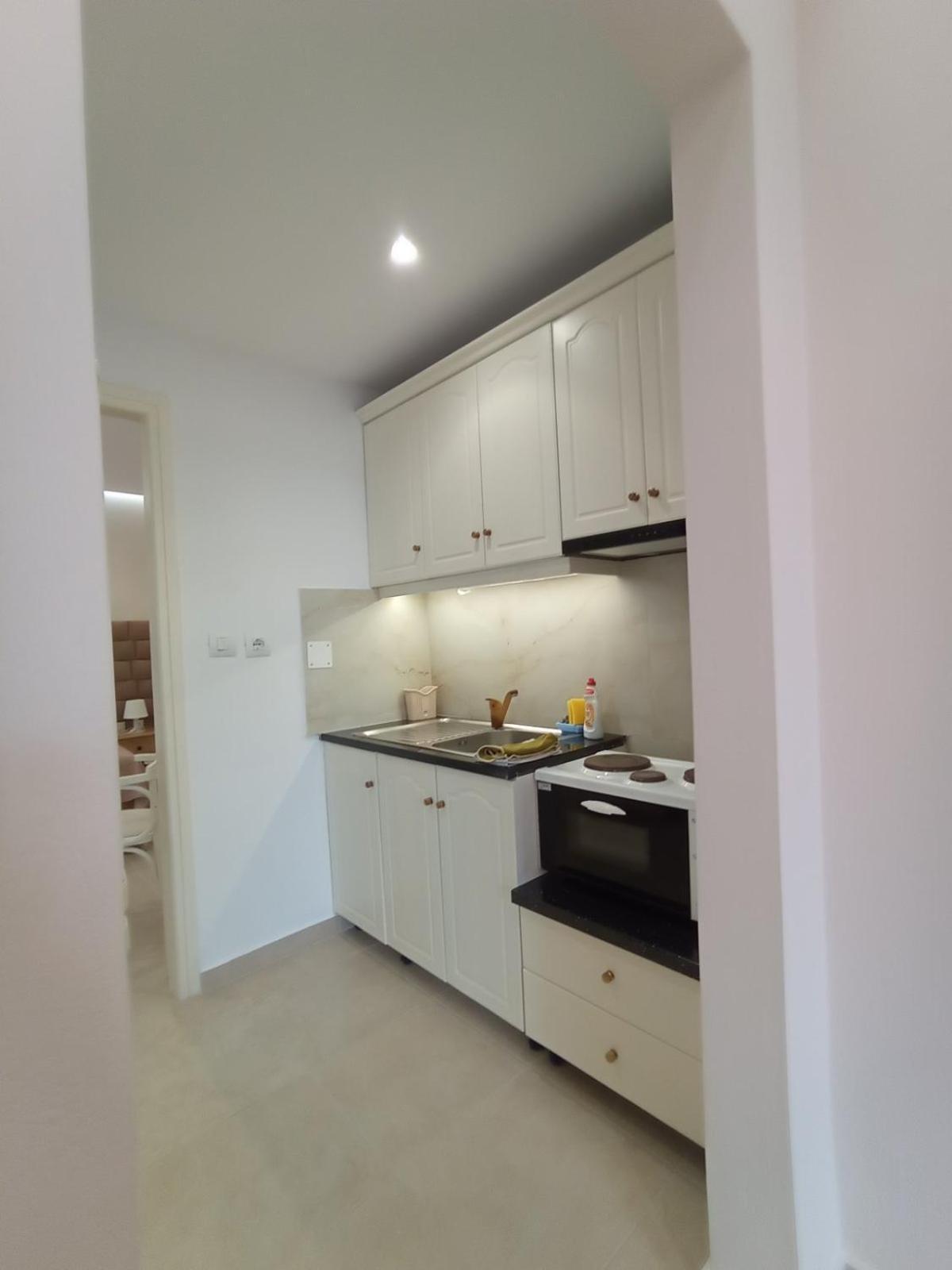 Achilles Apartments Saranda Kültér fotó