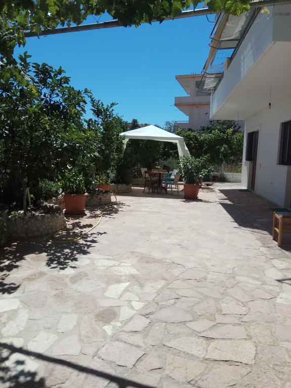 Achilles Apartments Saranda Kültér fotó