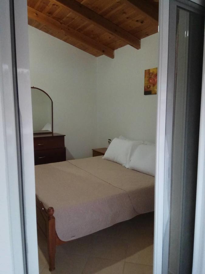 Achilles Apartments Saranda Kültér fotó